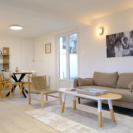 Les Vagues - Sea View House