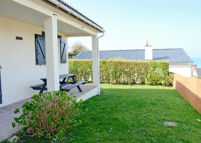 Holiday home Les Vagues - Sea View House Petit-Caux